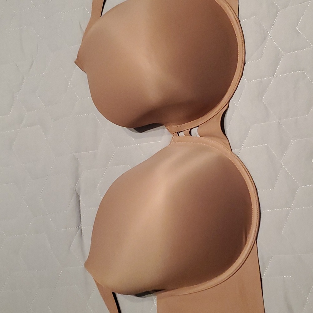 Auden back smoothing bra